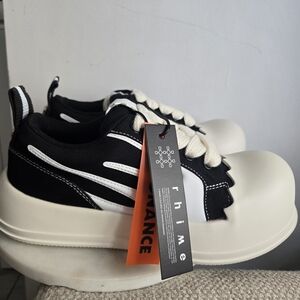 RHIME NEW Black and White Men's Sneakers